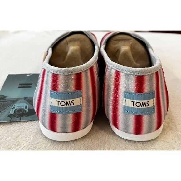 Women's Toms NEW size 7.5 Red/White Holiday Candy Cane Print Glitter Slip On - Picture 4 of 10